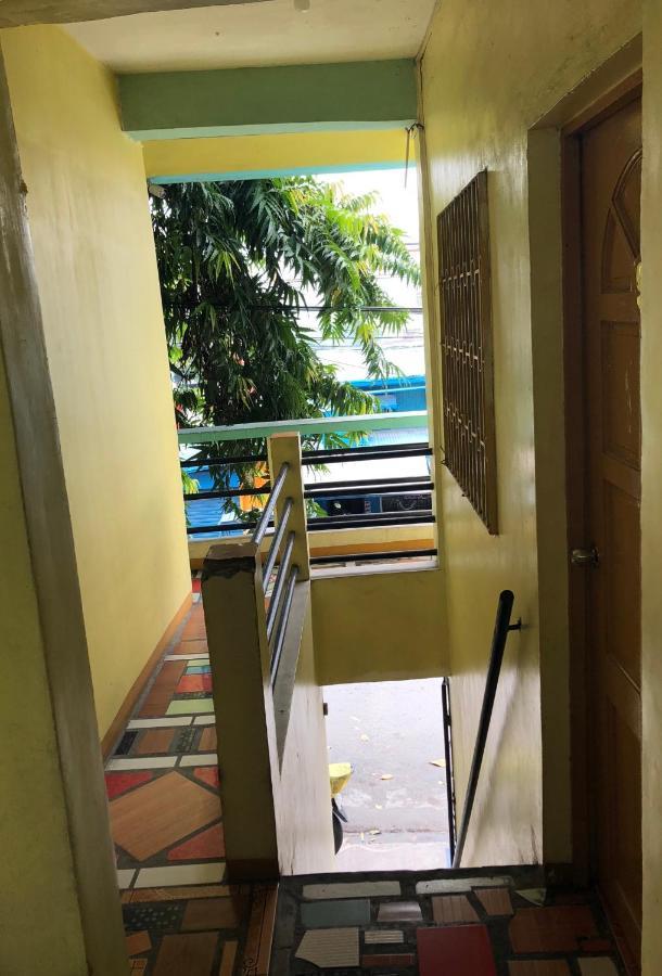 Belen Favila Transient Rooms Near Airport Terminal 3 Manila Eksteriør billede